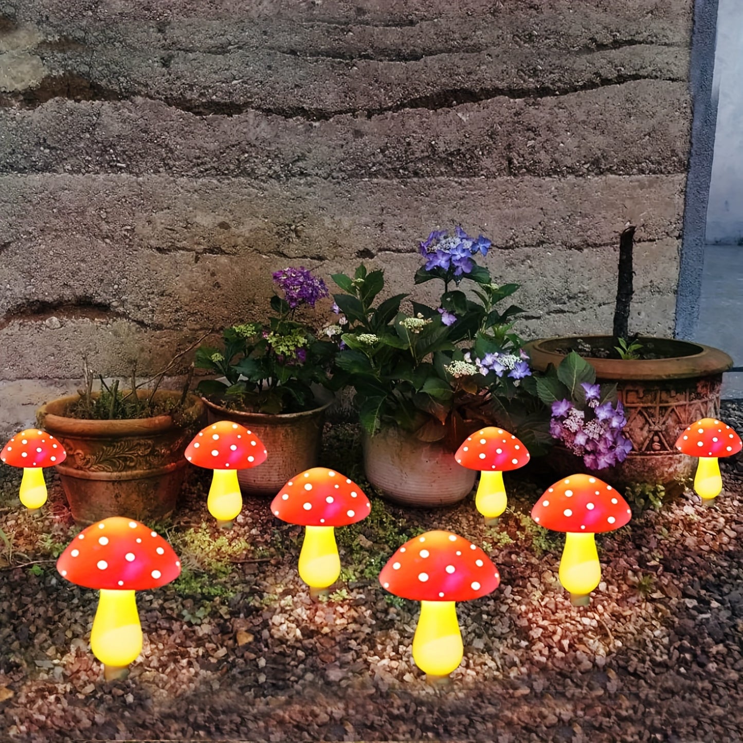 8One Solar Mushroom Lamp，Outdoor Garden Path LED Lamp，8Mode，Perfect for Christmas、Thanksgiving and New Year Gifts，Suitable for Courtyard、Garden、Lawn、Trail and Cemetery Decoration，Plastic Lamps with Solar Charging，800mAh Nickel Battery，Button Control，Semi-